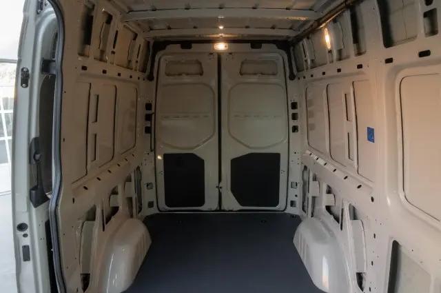 2026 Mercedes-Benz Sprinter 2500 Standard Roof 4-Cyl Diesel HO
