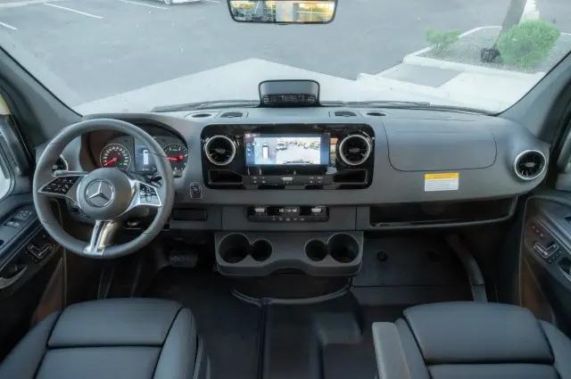 2026 Mercedes-Benz Sprinter 2500 Standard Roof 4-Cyl Diesel HO