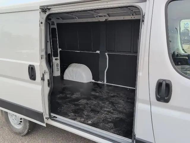 2025 Ram ProMaster 2500 Cargo Van Tradesman Low Roof 136" WB w/Pass Seat