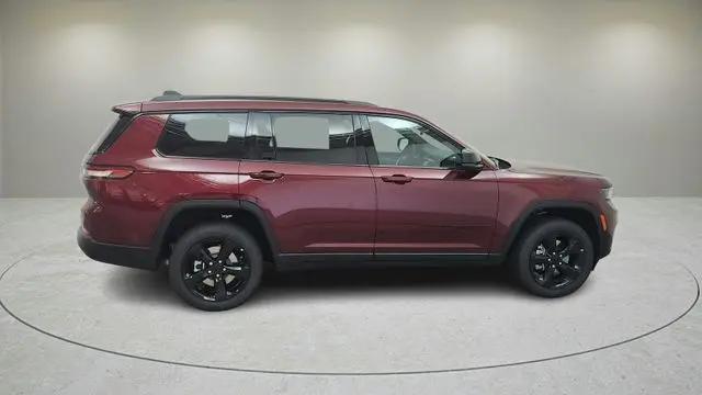2025 Jeep Grand Cherokee L Altitude X 4x4