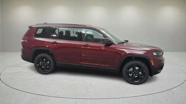 2025 Jeep Grand Cherokee L Altitude X 4x4