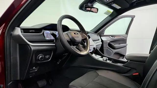 2025 Jeep Grand Cherokee L Altitude X 4x4