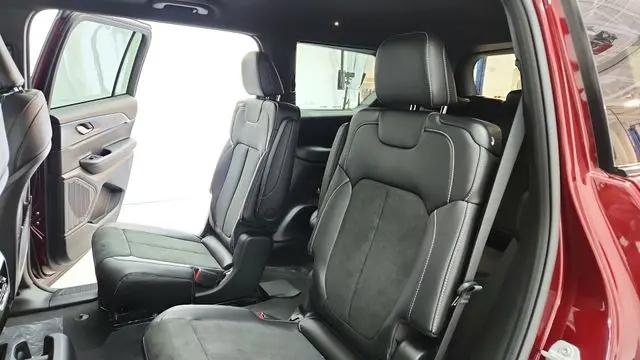 2025 Jeep Grand Cherokee L Altitude X 4x4