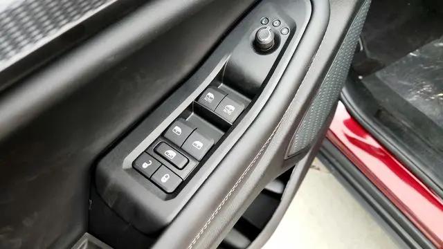 2025 Jeep Grand Cherokee L Altitude X 4x4
