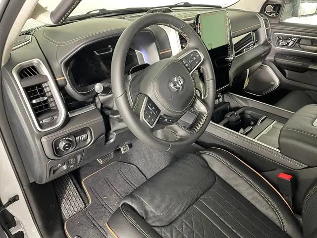2026 Ram 1500 Tungsten Crew Cab 4x4 5'7" Box