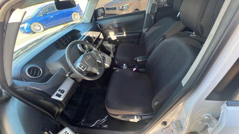 2009 Scion xB Base