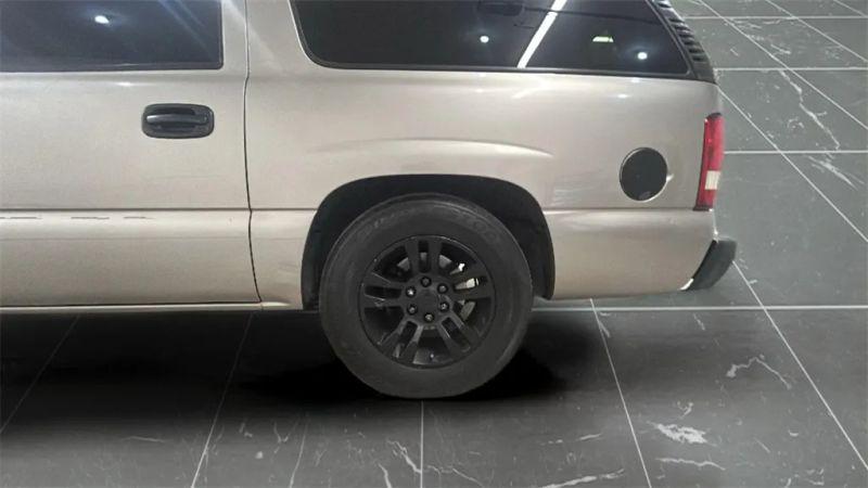 2002 Chevrolet Suburban LS