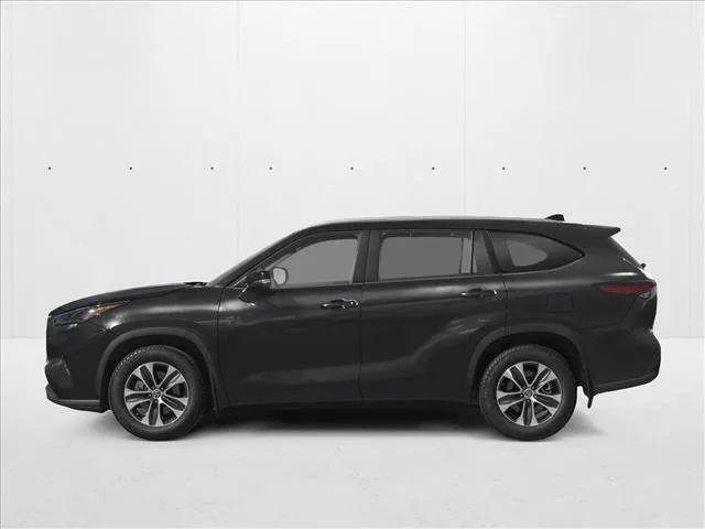 2025 Toyota Highlander XLE