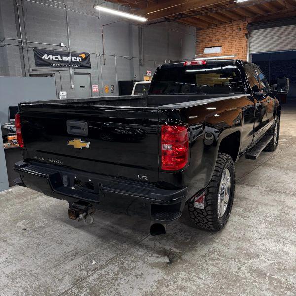 2016 Chevrolet Silverado 3500HD High Country