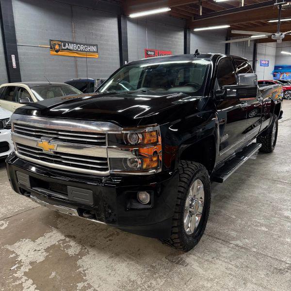 2016 Chevrolet Silverado 3500HD High Country