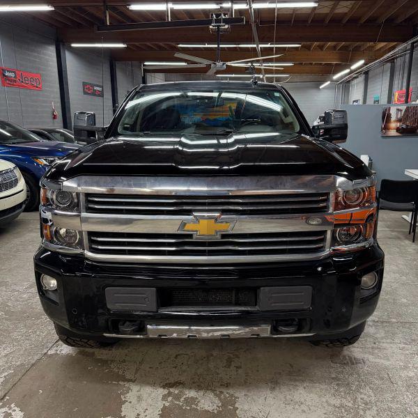 2016 Chevrolet Silverado 3500HD High Country