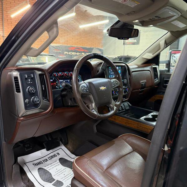 2016 Chevrolet Silverado 3500HD High Country