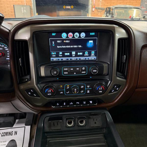 2016 Chevrolet Silverado 3500HD High Country