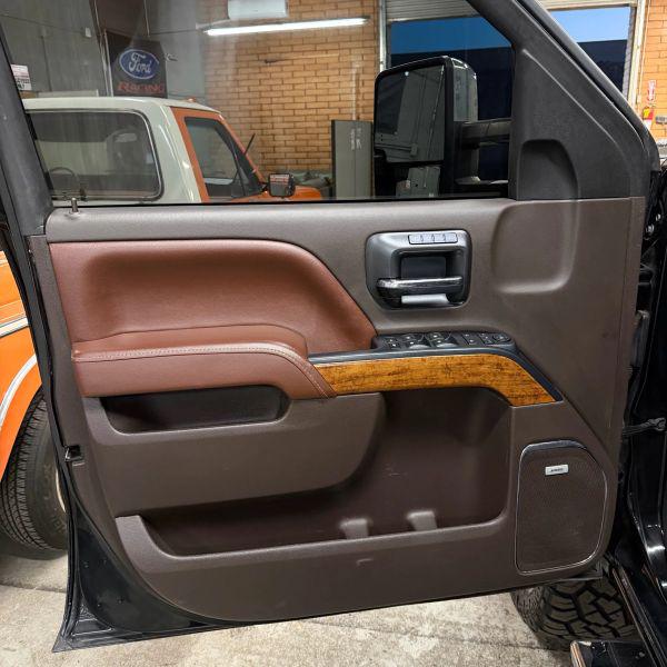 2016 Chevrolet Silverado 3500HD High Country