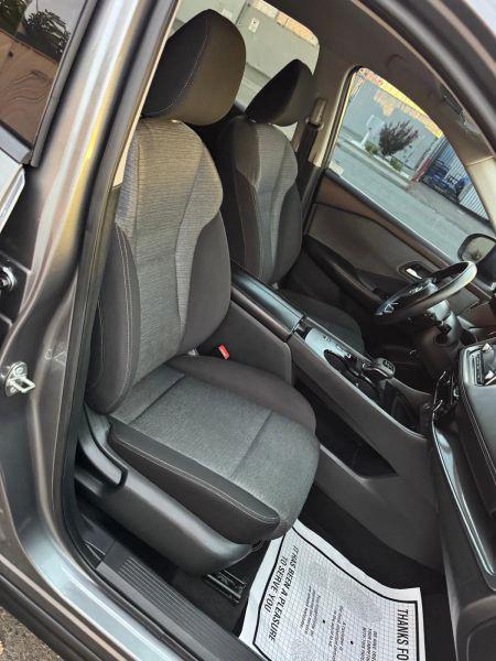 2021 Nissan Rogue SV FWD