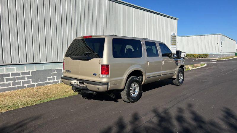 2004 Ford Excursion Limited