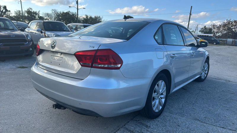 2015 Volkswagen Passat 1.8T Wolfsburg Edition