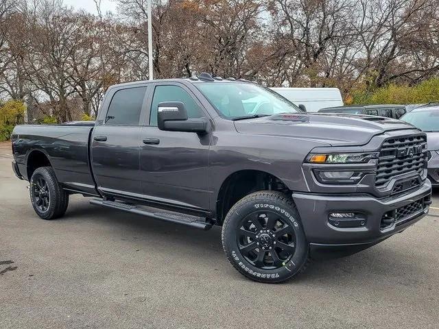 2026 RAM Ram 2500 RAM 2500 BLACK EXPRESS CREW CAB 4X4 8 BOX 2026 RAM Ram 2500 RAM 2500 BLACK EXPRESS CREW CAB 4X4 8 BOX