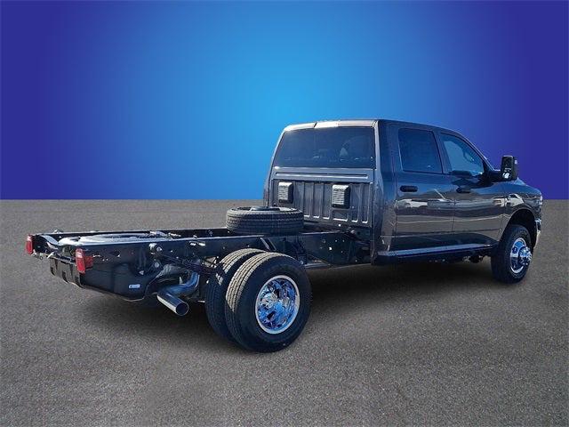 2026 RAM Ram 3500 Chassis Cab RAM 3500 TRADESMAN CREW CAB CHASSIS 4X4 60 CA 2026 RAM Ram 3500 Chassis Cab RAM 3500 TRADESMAN CREW CAB CHASSIS 4X4 60 CA