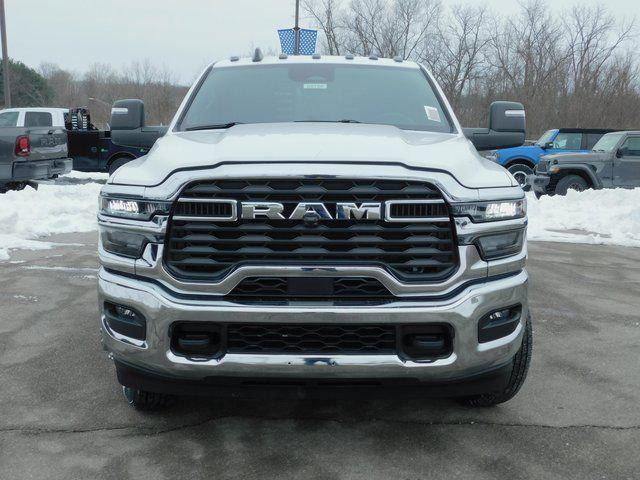 2026 RAM Ram 3500 Chassis Cab RAM 3500 BIG HORN CREW CAB CHASSIS 4X4 60 CA