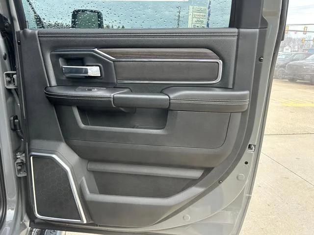 2026 Ram 2500 Laramie Crew Cab 4x4 6'4" Box