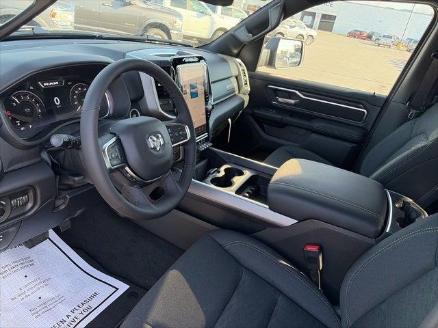 2026 Ram 1500 Big Horn Crew Cab 4x4 5'7" Box