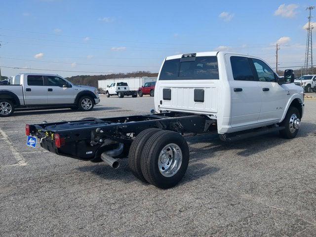 2026 RAM Ram 3500 Chassis Cab RAM 3500 BIG HORN CREW CAB CHASSIS 4X4 60 CA 2026 RAM Ram 3500 Chassis Cab RAM 3500 BIG HORN CREW CAB CHASSIS 4X4 60 CA