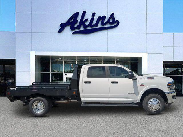 2026 RAM 3500 Chassis RAM 3500 BIG HORN CREW CAB CHASSIS 4X4 60 CA