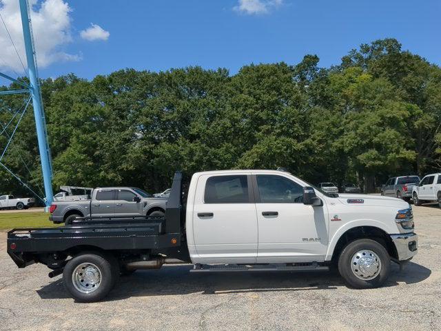 2026 RAM 3500 Chassis RAM 3500 BIG HORN CREW CAB CHASSIS 4X4 60 CA
