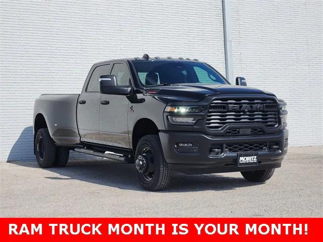 2026 RAM Ram 3500 RAM 3500 TRADESMAN CREW CAB 4X4 8 BOX