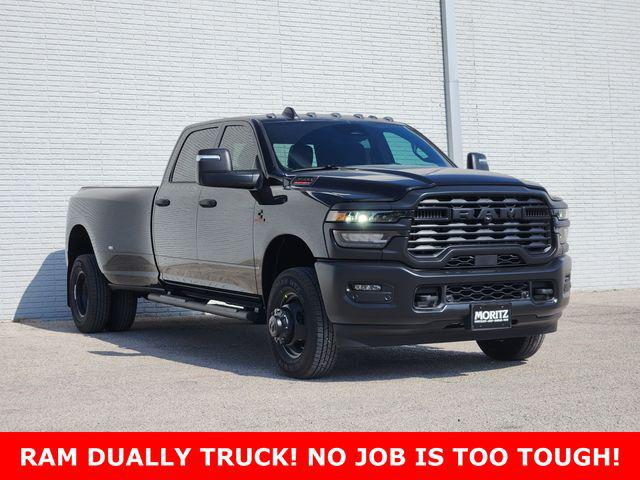 2026 RAM Ram 3500 RAM 3500 TRADESMAN CREW CAB 4X4 8 BOX
