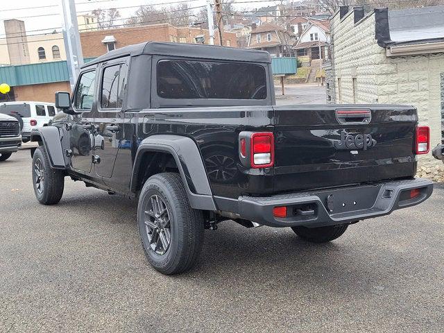 2026 Jeep Gladiator GLADIATOR SPORT S 4X4 2026 Jeep Gladiator GLADIATOR SPORT S 4X4