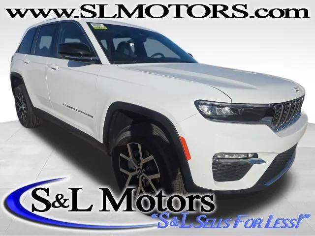 2025 Jeep Grand Cherokee GRAND CHEROKEE LIMITED 4X4