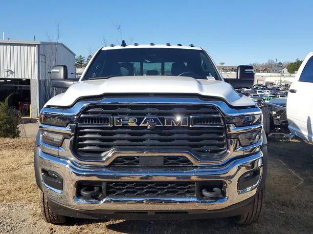 2026 RAM Ram 4500 Chassis Cab RAM 4500 TRADESMAN CHASSIS CREW CAB 4X4 60 CA