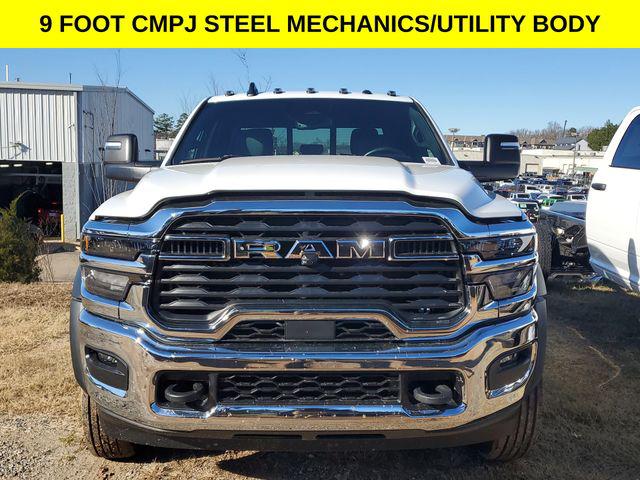 2026 RAM Ram 4500 Chassis Cab RAM 4500 TRADESMAN CHASSIS CREW CAB 4X4 60 CA