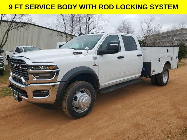 2026 RAM Ram 5500 Chassis Cab RAM 5500 TRADESMAN CHASSIS CREW CAB 4X2 60 CA