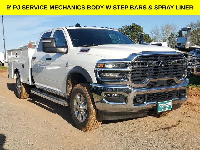 2026 RAM Ram 3500 Chassis Cab RAM 3500 TRADESMAN CREW CAB CHASSIS 4X4 60 CA