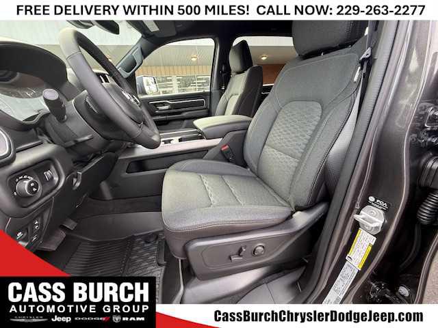 2026 Ram 1500 Big Horn Crew Cab 4x4 5'7" Box