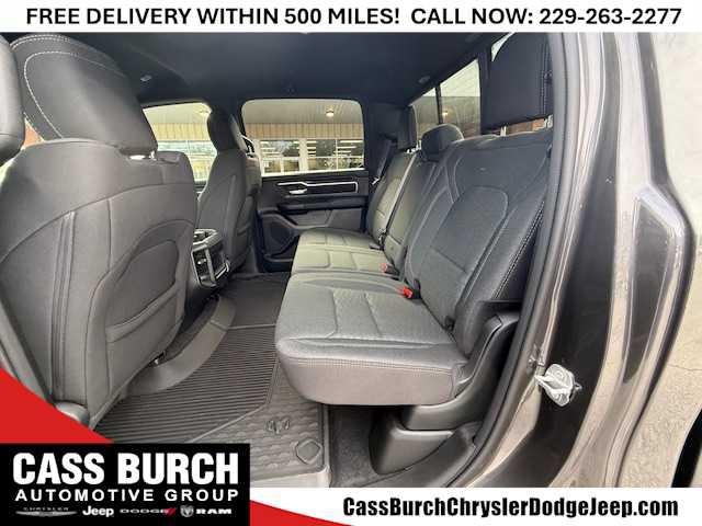 2026 Ram 1500 Big Horn Crew Cab 4x4 5'7" Box