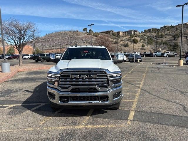 2026 RAM Ram 3500 RAM 3500 LIMITED CREW CAB 4X4 8 BOX