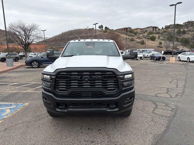 2026 RAM Ram 3500 Chassis Cab RAM 3500 TRADESMAN CHASSIS REGULAR CAB 4X4 60 CA