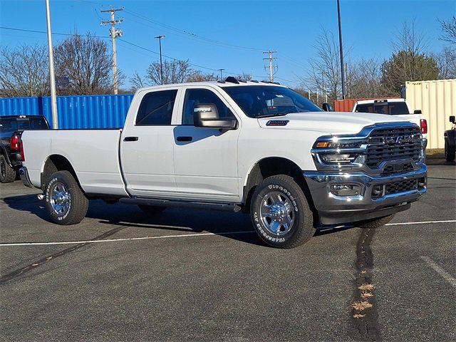 2026 RAM Ram 2500 RAM 2500 TRADESMAN CREW CAB 4X4 8 BOX