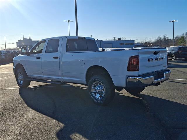 2026 RAM Ram 2500 RAM 2500 TRADESMAN CREW CAB 4X4 8 BOX