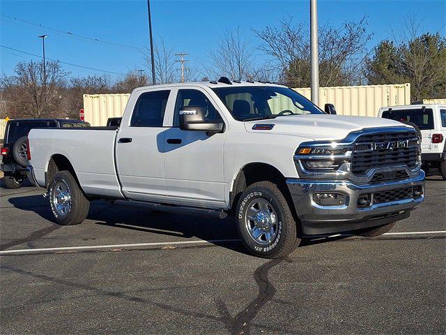 2026 RAM Ram 2500 RAM 2500 TRADESMAN CREW CAB 4X4 8 BOX