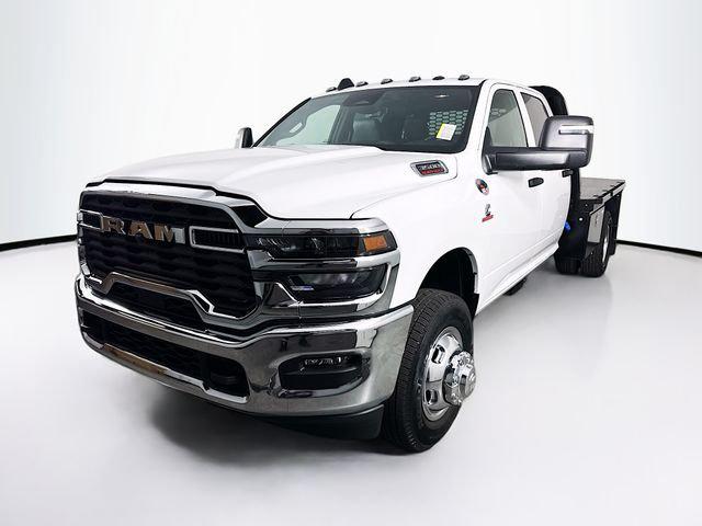 2026 RAM Ram 3500 Chassis Cab RAM 3500 TRADESMAN CREW CAB CHASSIS 4X4 60 CA