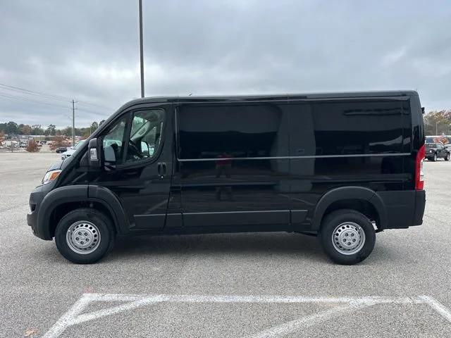 2026 Ram ProMaster Cargo Van Tradesman Low Roof 136" WB w/Pass Seat