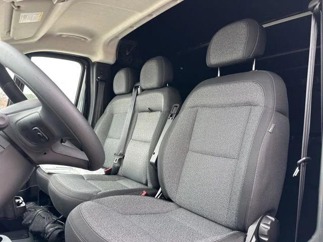 2026 Ram ProMaster Cargo Van Tradesman Low Roof 136" WB w/Pass Seat