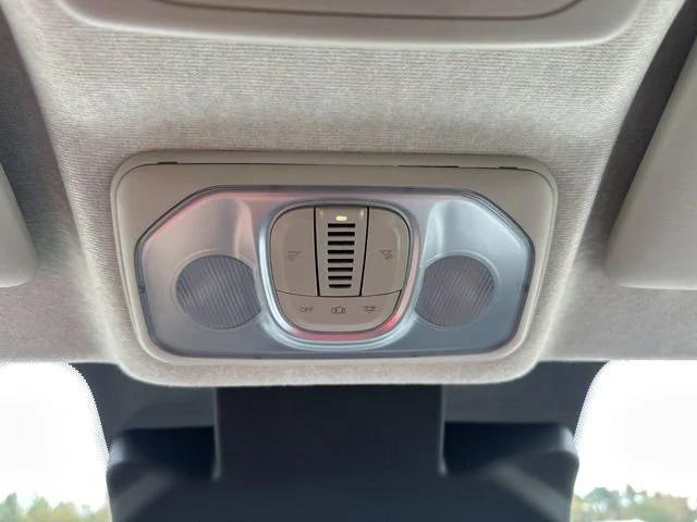 2026 Ram ProMaster Cargo Van Tradesman Low Roof 136" WB w/Pass Seat