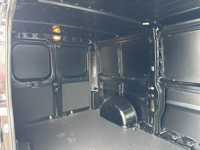 2026 Ram ProMaster Cargo Van Tradesman Low Roof 136" WB w/Pass Seat