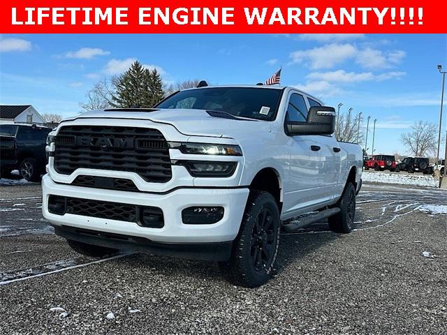 2026 RAM Ram 2500 RAM 2500 BLACK EXPRESS CREW CAB 4X4 64 BOX